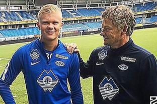 马刺和火箭，打造超级豪阵，谁更有机会交易得到字母哥