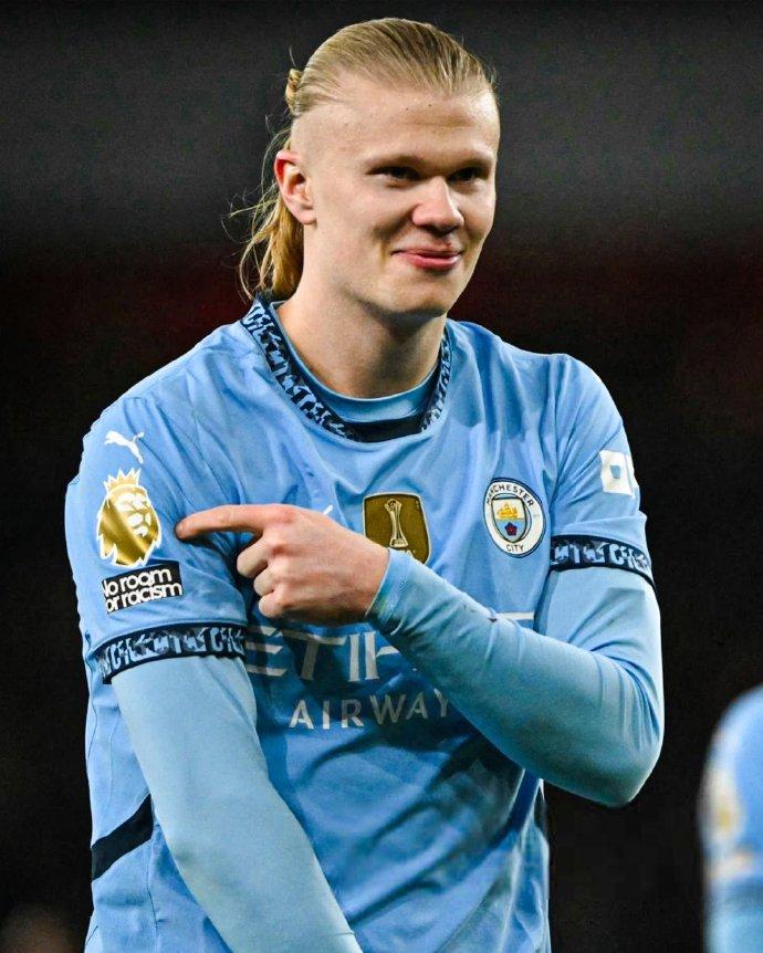 一剑封喉，杜罗精彩倒钩帮助瓦伦西亚1-0击败莱万特（杜罗倒钩制胜，瓦伦西亚1-0击退莱万特）