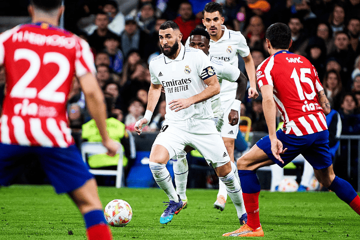 足坛巫术大作战：有球队靠癞蛤蟆夺欧冠，姆巴佩有黑魔法？（足坛玄学风云：球队靠癞蛤蟆夺欧冠，姆巴佩真有黑魔法？）