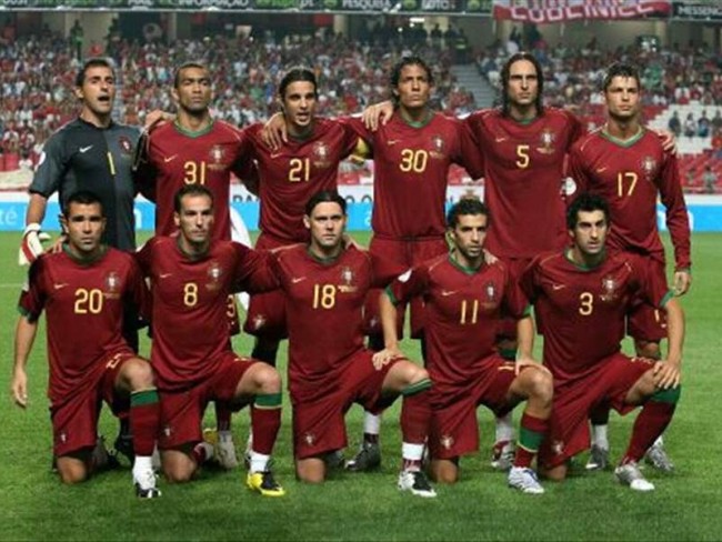 杭州女足举行环西湖徒步活动，全程八公里（杭州女足组织西湖环湖8公里徒步活动）